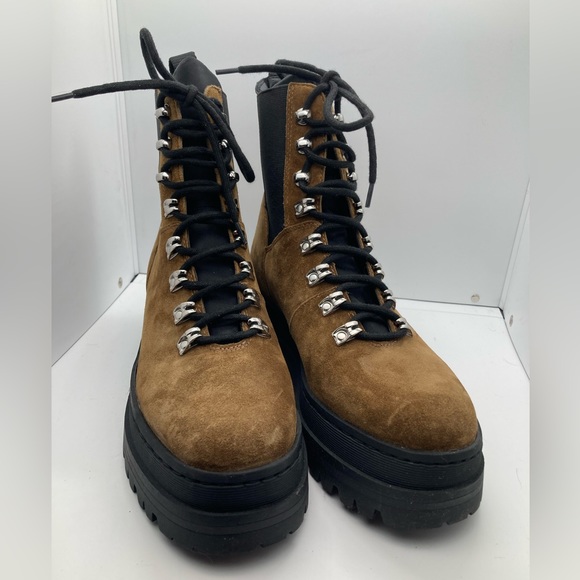 Marc Fisher Plune LTD Lug Bootie W8.5- New in Box! - Picture 2 of 9